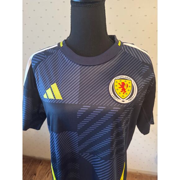 NWT ADIDAS Scotland Jersey Size Medium - Picture 3 of 6